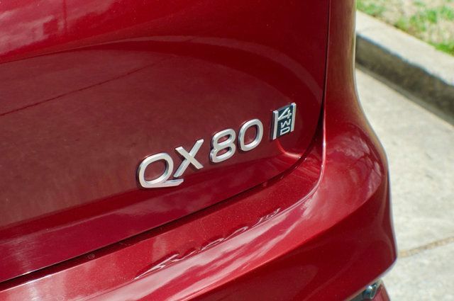 Used 2025 INFINITI QX80 Sensory AWD/4WD image 16
