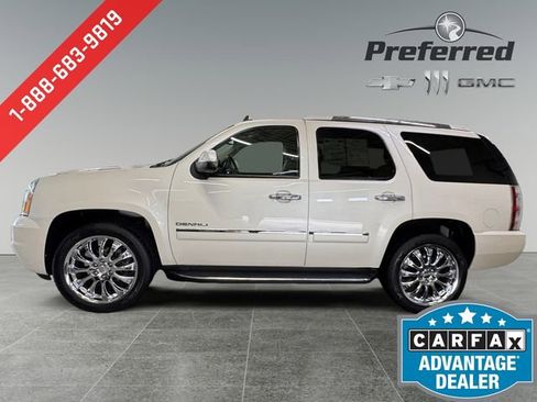 Used 2014 GMC Yukon Denali AWD/4WD image 10