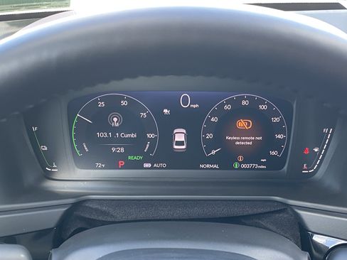 Certified 2025 Honda Accord Touring image 27