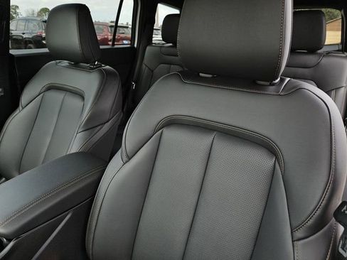 New 2026 Jeep Cherokee Limited image 25