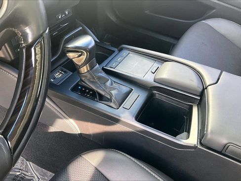 Used 2019 Lexus ES 350 image 22
