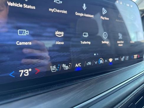 Used 2025 Chevrolet Tahoe Premier image 5