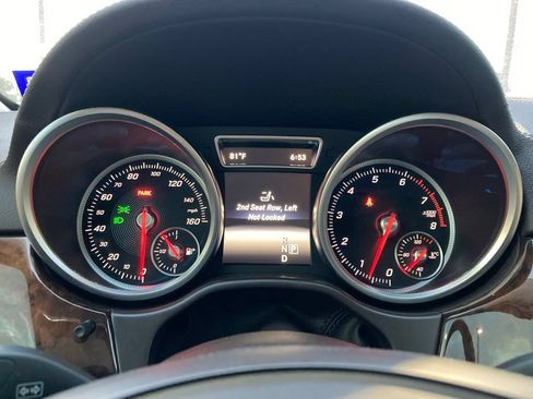 Used 2017 Mercedes-Benz GLS 450 4MATIC image 16