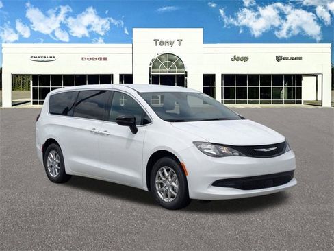 New 2026 Chrysler Voyager LX image 1