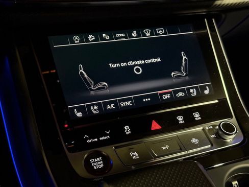 New 2026 Audi RS Q8 performance image 23