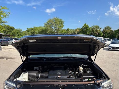 Used 2019 Toyota Tundra Limited w/ Limited Premium Package AWD/4WD image 45