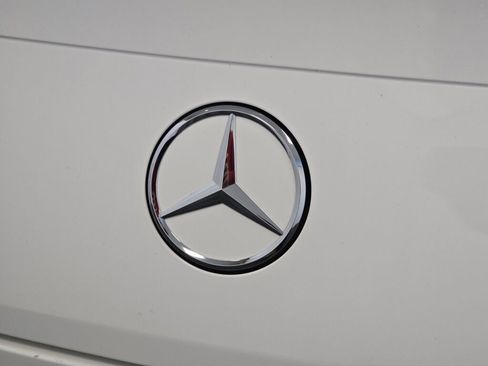 Used 2025 Mercedes-Benz CLA 250 4MATIC image 28