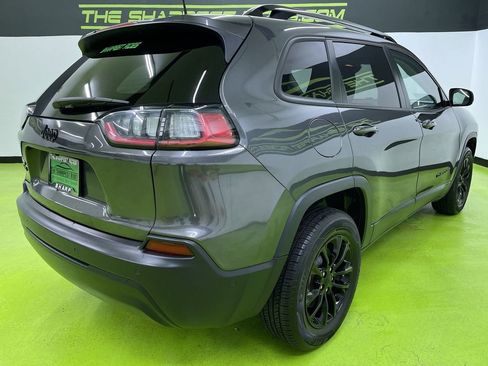 Used 2023 Jeep Cherokee Altitude Lux image 10