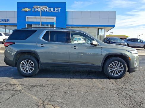 Used 2023 Chevrolet Traverse LT w/ LPO, Floor Liner Package image 7