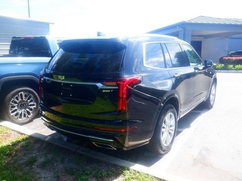 Used 2024 Cadillac XT6 Luxury w/ LPO, Floor Liner Package AWD/4WD image 8