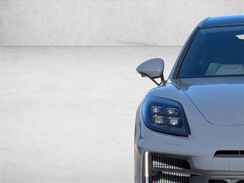 New 2025 Porsche Panamera image 12