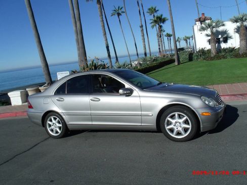 Used 2003 Mercedes-Benz C 320 C 320 4dr Sedan image 26