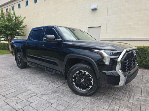 Used 2022 Toyota Tundra SR5 w/ TRD Off-Road Premium Package AWD/4WD image 27