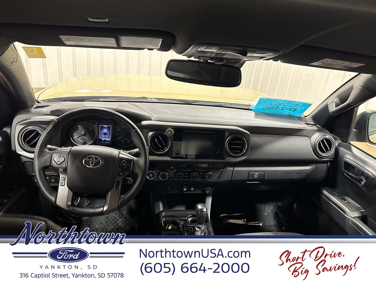 Used 2019 Toyota Tacoma TRD Off-Road AWD/4WD image 16