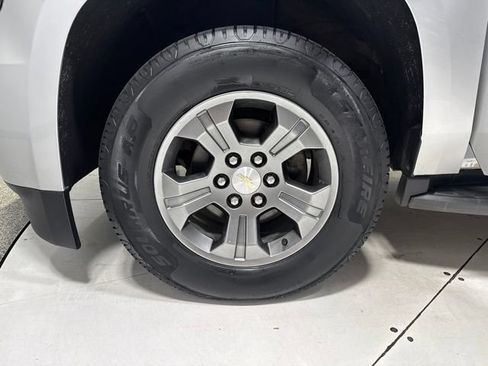 Used 2020 Chevrolet Tahoe LS w/ Skid Plate Package AWD/4WD image 5