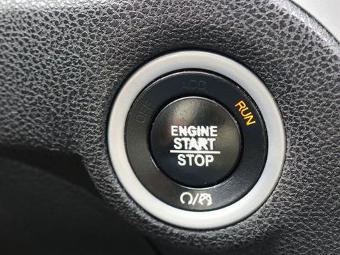 Used 2018 Chrysler 300 Touring w/ Sport Appearance Package RWD image 11