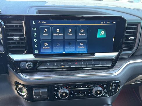 Used 2025 Chevrolet Silverado 2500 LTZ w/ LTZ Plus Package AWD/4WD image 17