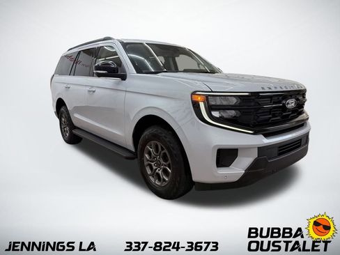 New 2026 Ford Expedition Active image 7