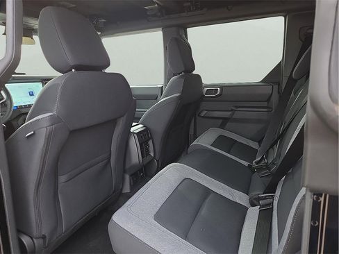 New 2025 Ford Bronco Big Bend image 9