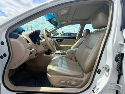 Used 2013 Nissan Altima 2.5 SL w/ Technology Pkg FWD image 21