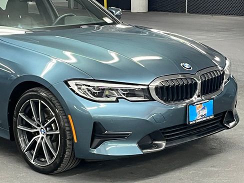 Used 2020 BMW 330i xDrive Sedan w/ Executive Package image 40