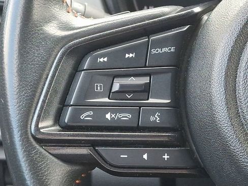 Used 2024 Subaru Crosstrek 2.5i Limited w/ Crosstrek Mirror Package image 21