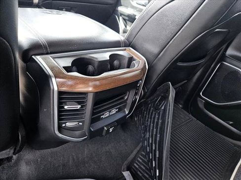 Used 2021 RAM 1500 Laramie AWD/4WD image 16
