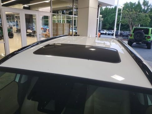 Used 2019 Toyota RAV4 XLE Premium w/ Cold Weather Package AWD/4WD image 11