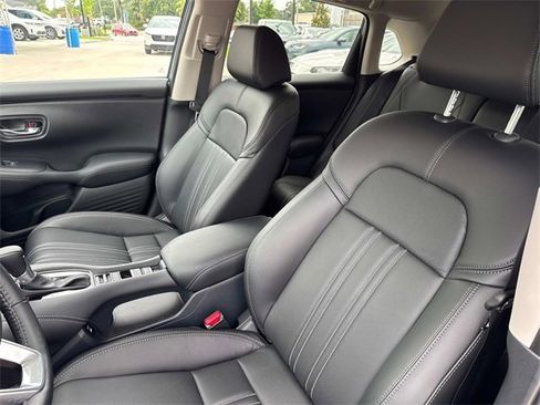 New 2026 Honda HR-V EX-L image 6