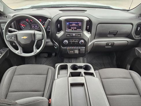Used 2025 Chevrolet Silverado 1500 Custom w/ Turbomax Blackout Package RWD image 16
