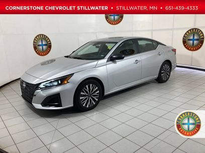 Used 2025 Nissan Altima 2.5 SV