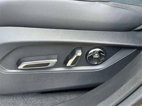 Used 2025 Acura RDX AWD w/ A-Spec & Advance Pkg image 15