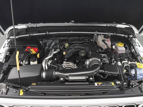 Used 2024 Jeep Wrangler Sahara image 27