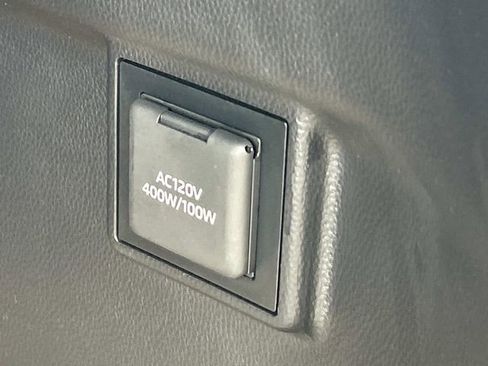 Used 2024 Lexus GX 550 image 15