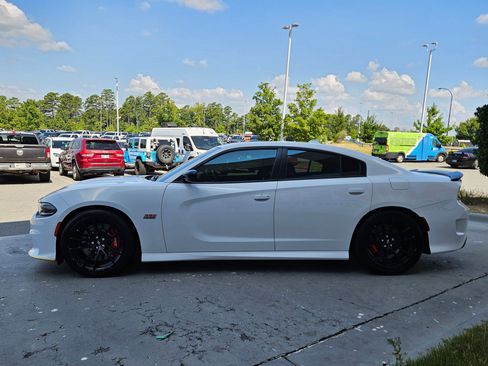 Used 2023 Dodge Charger Scat Pack w/ Dynamics Package RWD image 4