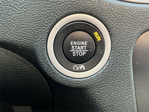 Used 2023 Dodge Charger SXT w/ Blacktop Package image 31
