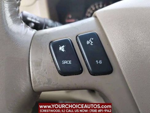 Used 2005 Cadillac STS image 28