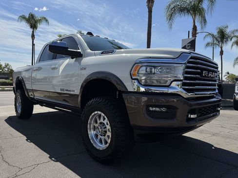 Used 2022 RAM 3500 Limited image 9