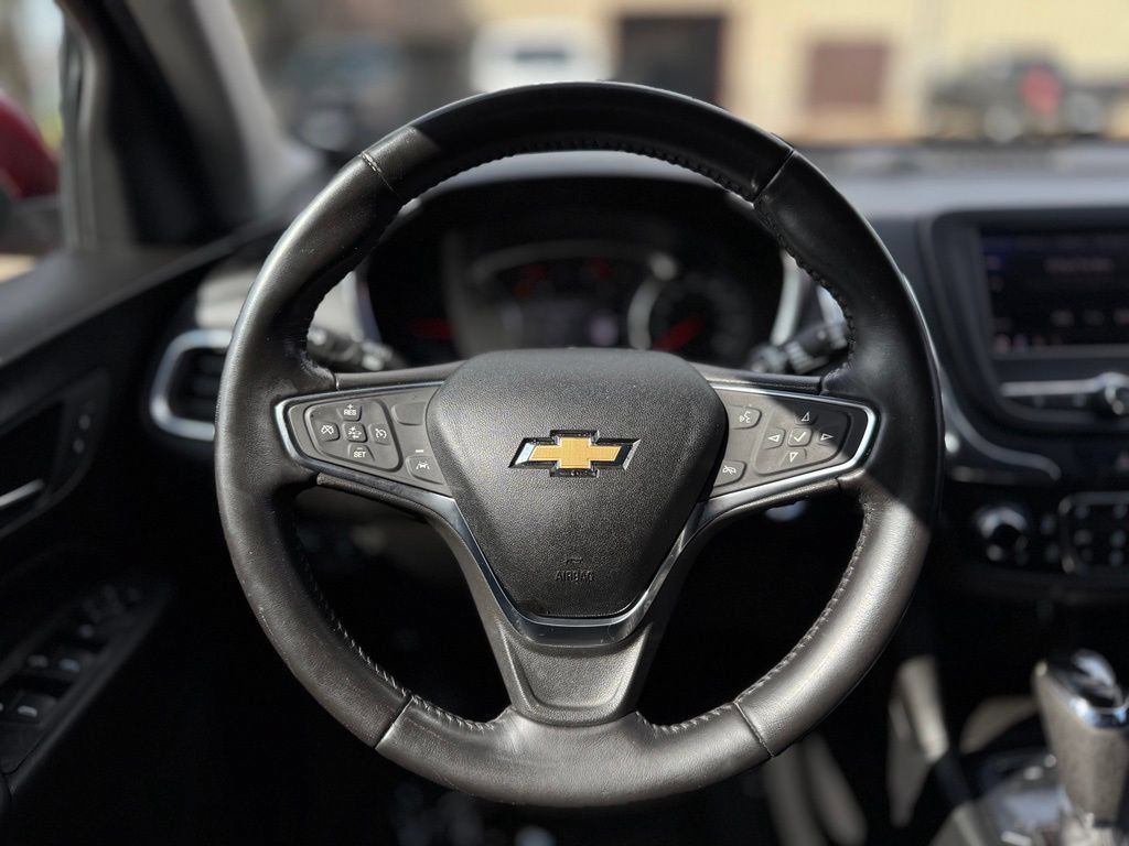 Used 2020 Chevrolet Equinox LT AWD/4WD image 30
