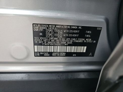 Used 2024 Toyota RAV4 XLE image 18