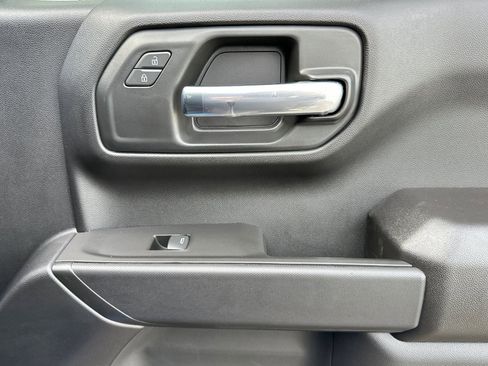 New 2025 Chevrolet Silverado 1500 Custom image 19