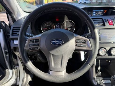 Used 2014 Subaru Forester 2.5i Limited image 9