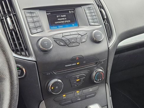 Used 2015 Ford Edge SE image 14