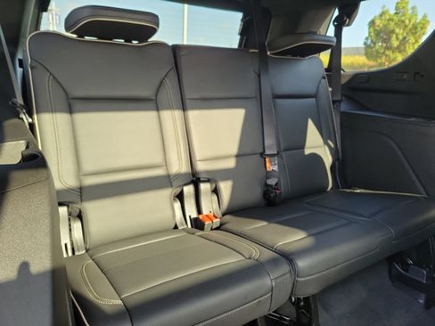 Used 2026 Chevrolet Tahoe Premier RWD image 24