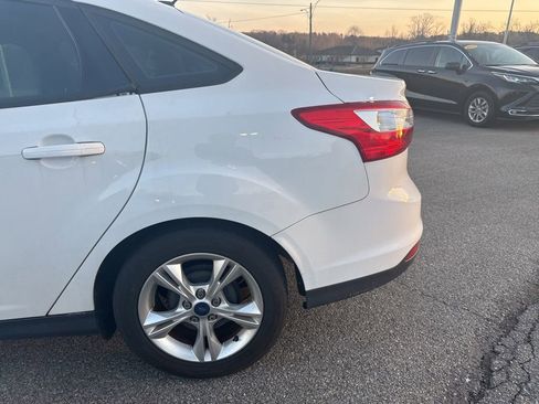 Used 2014 Ford Focus SE image 8