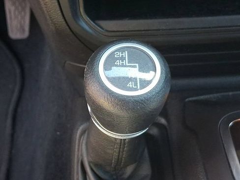 Used 2022 Jeep Wrangler Unlimited Sport AWD/4WD image 26