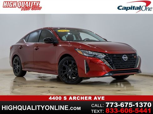 Used 2025 Nissan Sentra SR FWD image 1