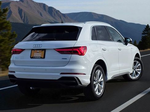 Used 2024 Audi Q3 2.0T Premium image 7