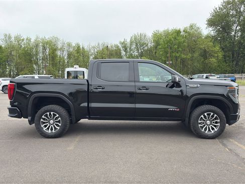 Used 2023 GMC Sierra 1500 AT4 w/ AT4 Preferred Package AWD/4WD image 24