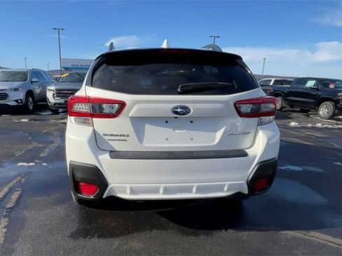 Used 2023 Subaru Crosstrek 2.0i Premium image 7